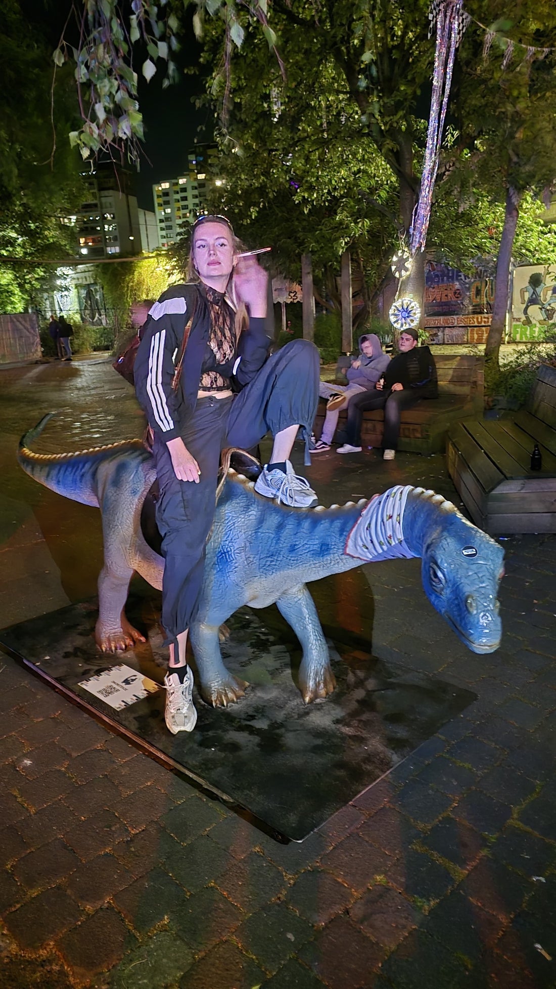 Die besten Junggesellenabschieds-Ideen: Mit Dinoreiten.de ein unvergessliches Erlebnis schaffen